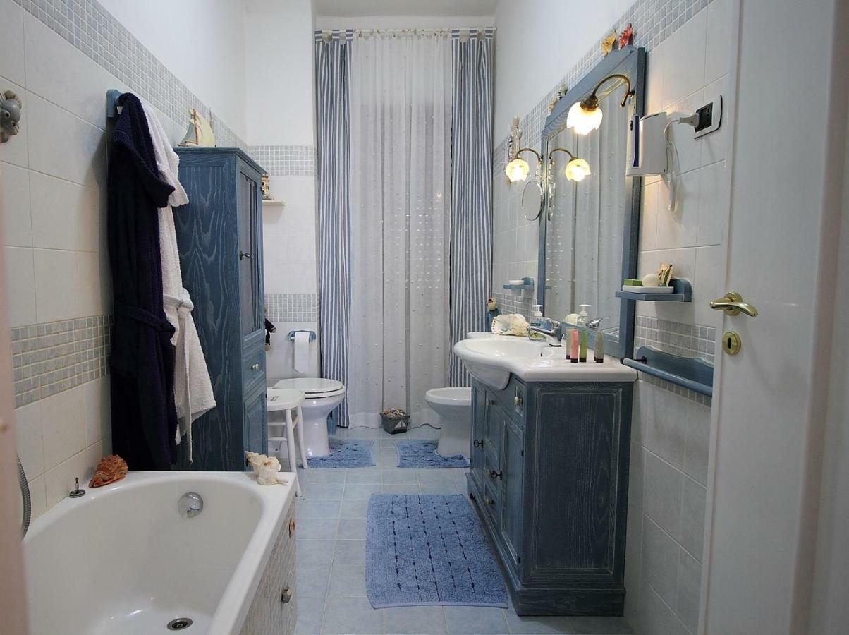 Appartamento Granada Алгеро Екстериор снимка