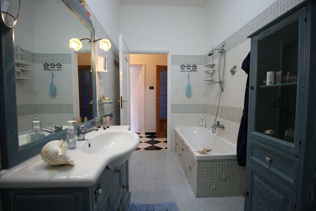 Appartamento Granada Алгеро Екстериор снимка